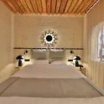 Simurg Cave House