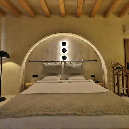 Simurg Cave House * أوروغوبْ