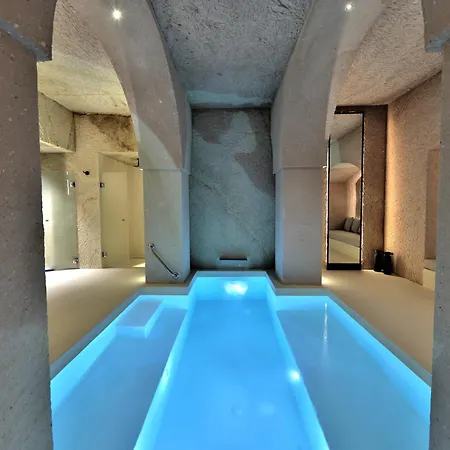 Simurg Cave House Hotel