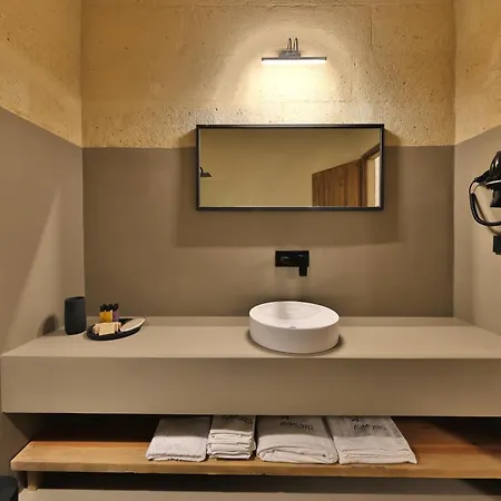 Simurg Cave House *
