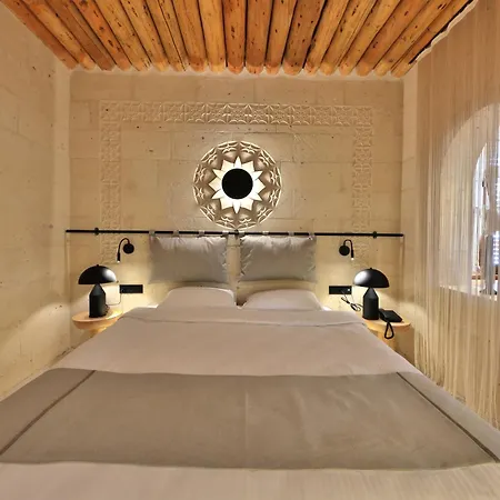 Simurg Cave House