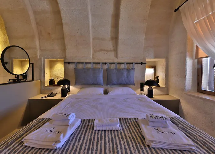 فندق Simurg Cave House *