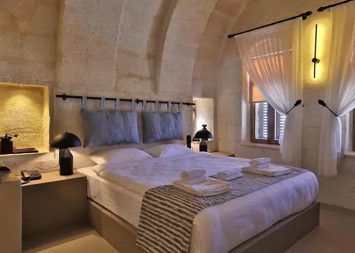 Simurg Cave House Hotel